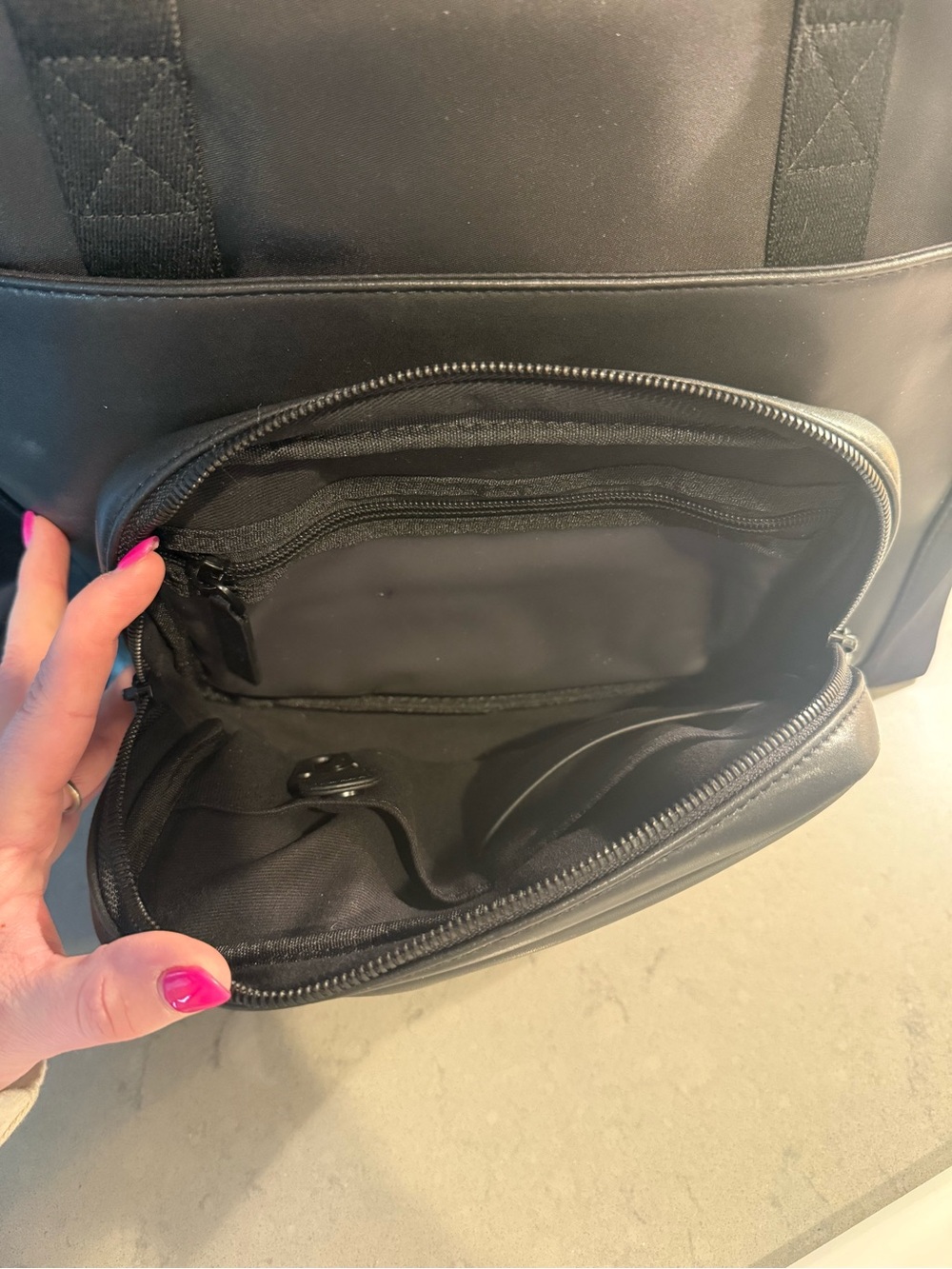 MONOS Metro Duffel Bag - Picture 15 of 15